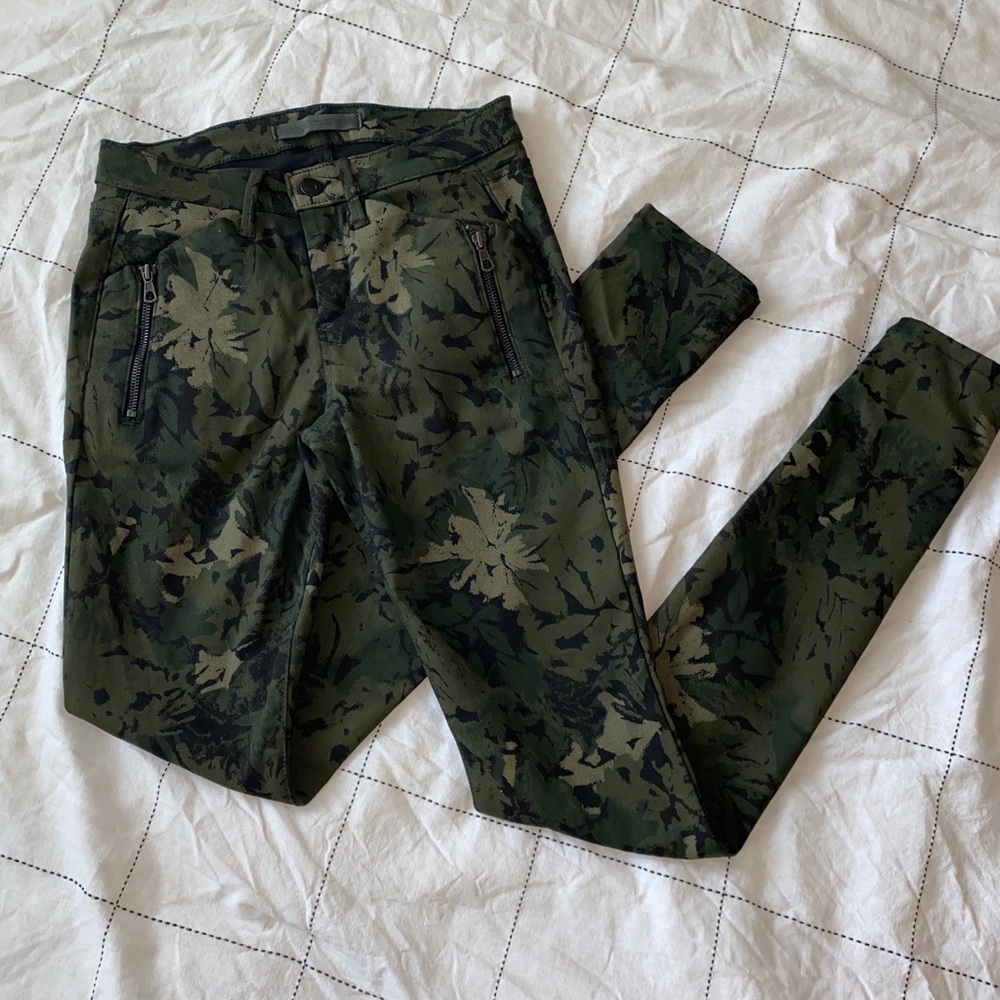 JOE’s Camp Leaf Skinny Pants